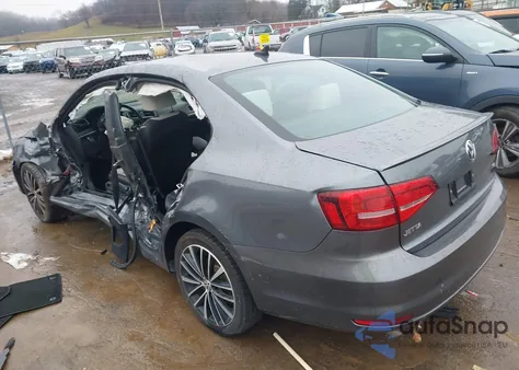 2015 Volkswagen Jetta 1.8T Sport из США, поврежденный, VIN 3VWD17AJ2FM402362